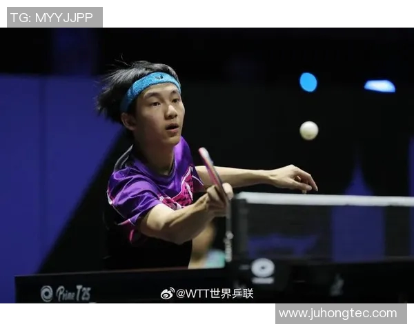 杨芳专访：从乒乓球新星到世界冠军的辉煌历程回顾与展望